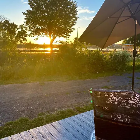 House Of Happiness Mit Seeblick