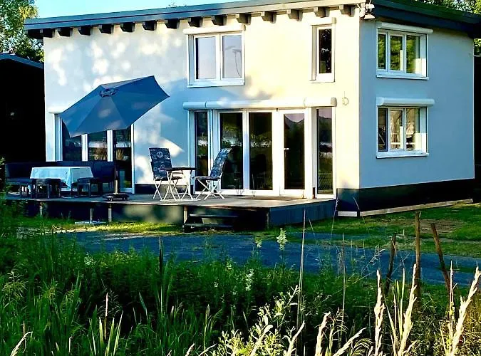 Apartment House Of Happiness Mit Seeblick *