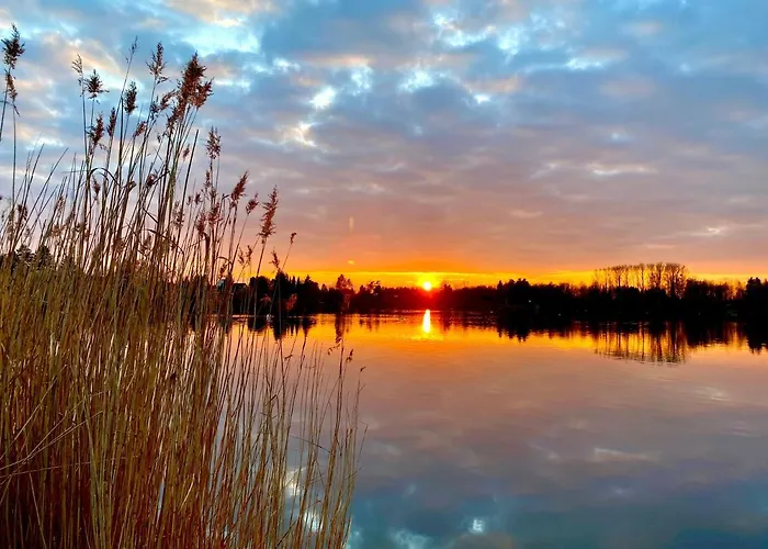 House Of Happiness Mit Seeblick 公寓