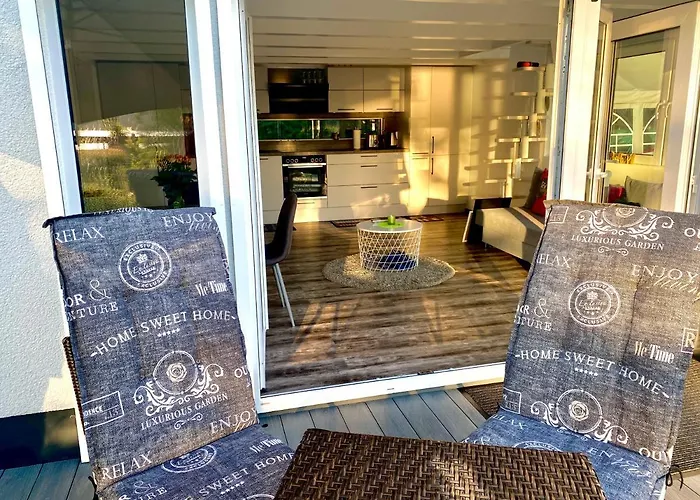 House Of Happiness Mit Seeblick