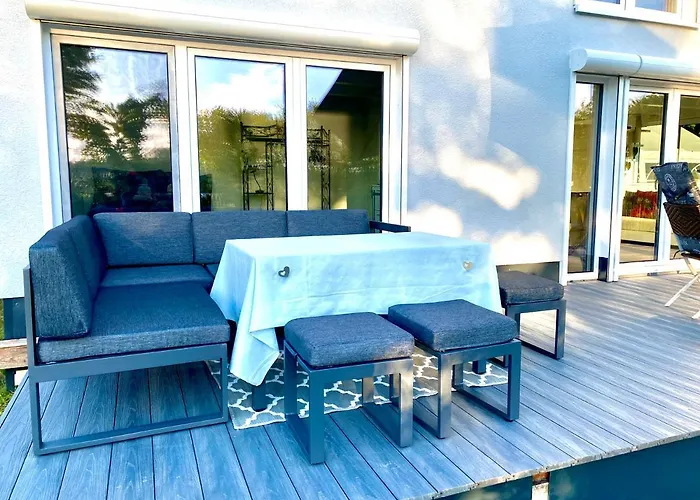 House Of Happiness Mit Seeblick Apartment Hungen